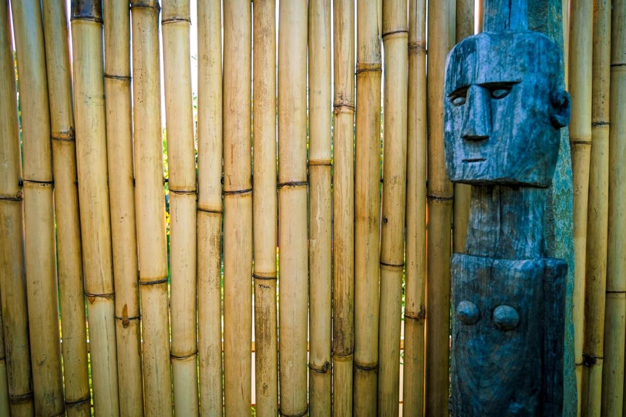 Six Cubes Ubud Hotel ภายนอก รูปภาพ